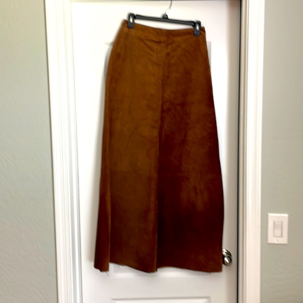VINTAGE Identify 100% Leather skirt Size 4